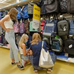 Ako správne vybrať školskú tašku? Aby ste dieťaťu nespôsobili trvalé ťažkosti, pri voľbe je dôležitá jedna zásadná vec