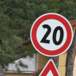 Po diaľnici 100-kou, po meste 30-kou! Európska únia chce obmedziť rýchlosť jazdy