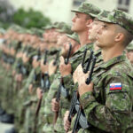 Slovenská vláda a jej zázrak. Z Ozbrojených síl SR urobila učenlivého žiaka NATO. Čo sa deje? Sme už ako Poliaci?